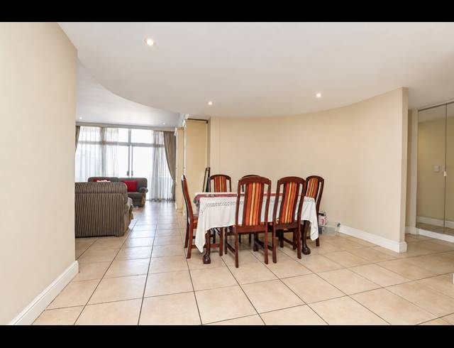 3 BEDROOM APARTMENT FOR SALE IN MUSGRAVE